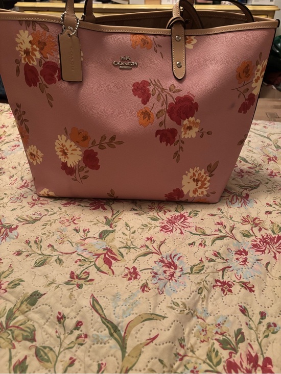 Coach Handbags - Coach Peony Floral print Tote with Tan Trim
